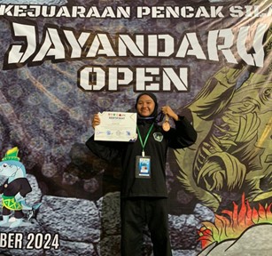 Prestasi Gemilang di Penghujung Tahun: Medali Perunggu dari Arena Pencak Silat